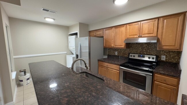 Photo - 8623 Beekman Pl Unidad 23D