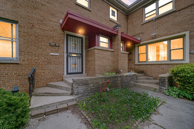 Photo - 7248 N Ridge Blvd