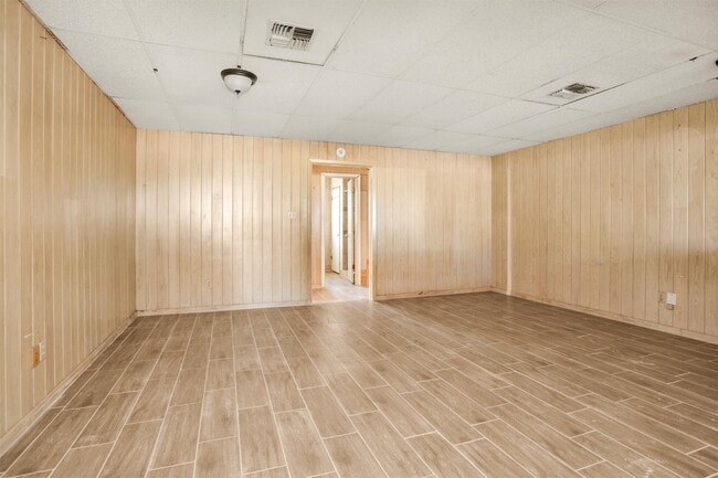 Photo - 601 S Cochran St