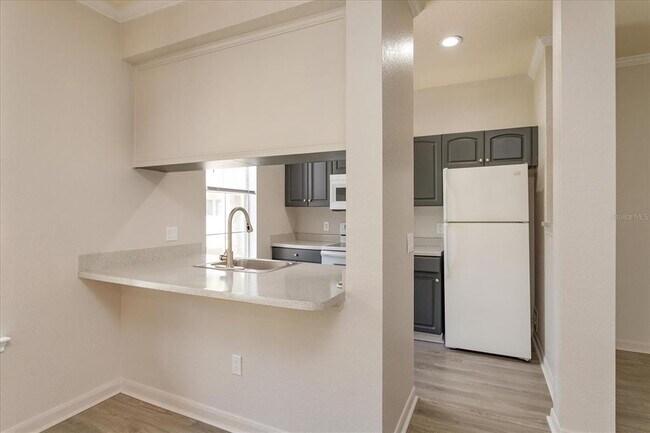 Photo - 860 N Orange Ave Unit 243