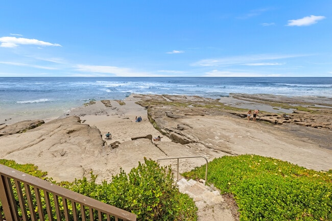 Photo - 220 Coast Blvd