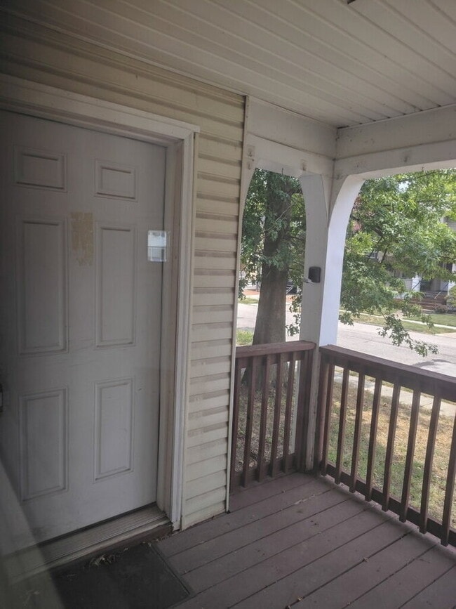 Photo - 1334 W 89th St Unit 1