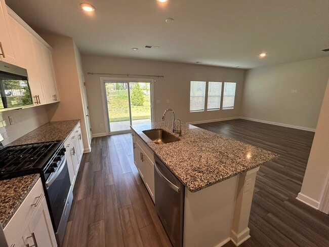 Photo - 2016 Belterra Dr