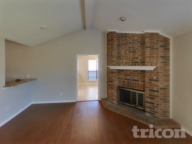 3112 Glenview