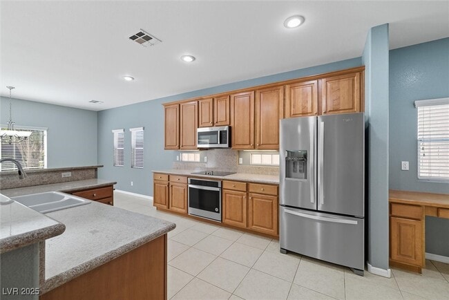 Building Photo - 5771 Alfano Ave