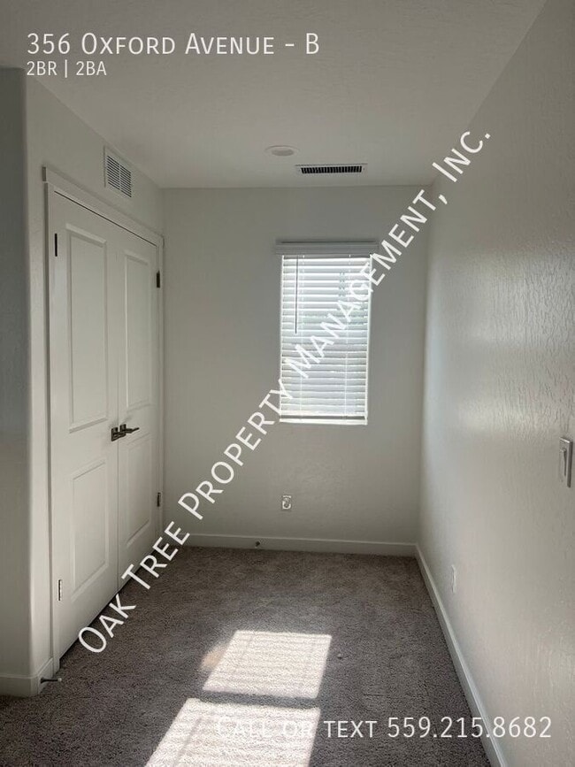 Photo - 356 Oxford Ave