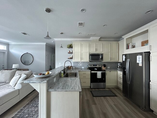 Photo - 31258 Avenue E