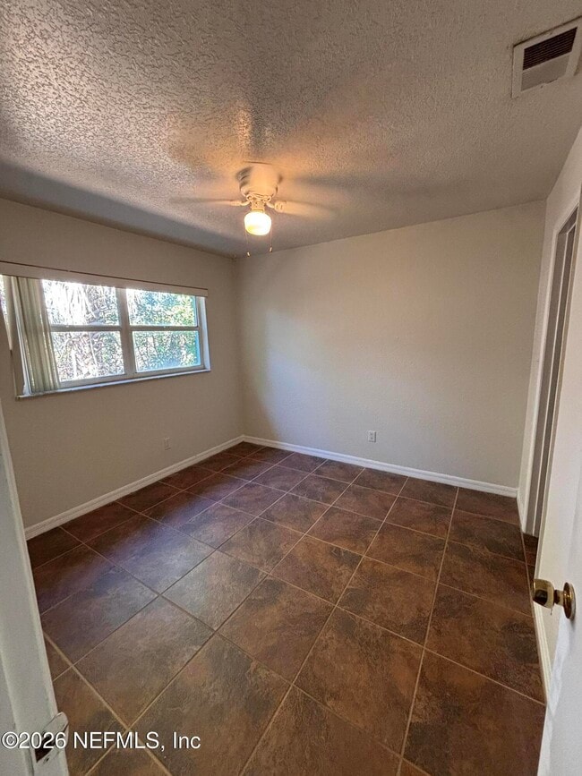 Photo - 212 Lincoln Ave Unit A-11