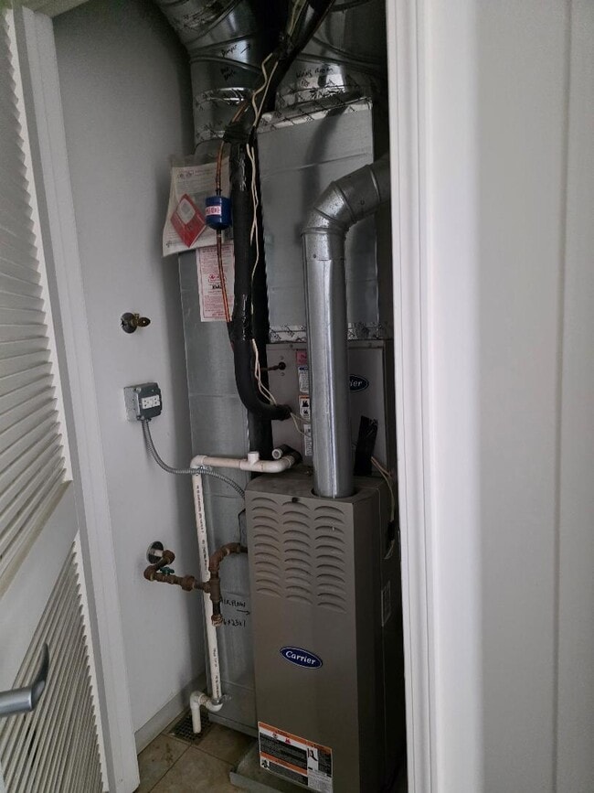 Photo - 3522 S State St