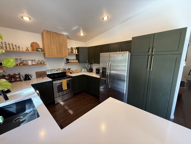 56333 Solar Dr