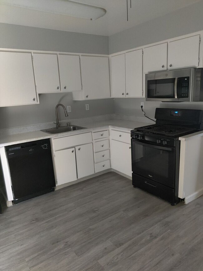 Parkview Village Apartments Antioch, CA