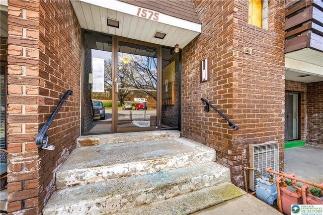 Photo - 1575 Creekside Rd Unit A2