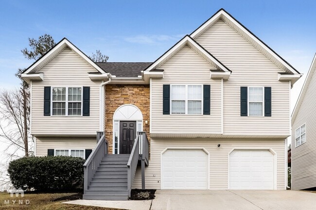 Building Photo - 17 Richmond Dr