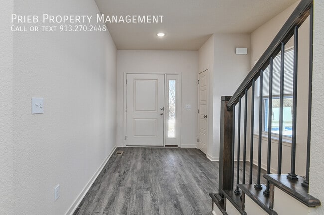 Photo - 3239 N 103rd Pl