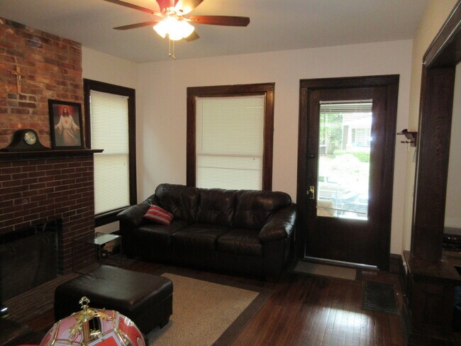 Photo - 53 E Northwood Ave Unit 53