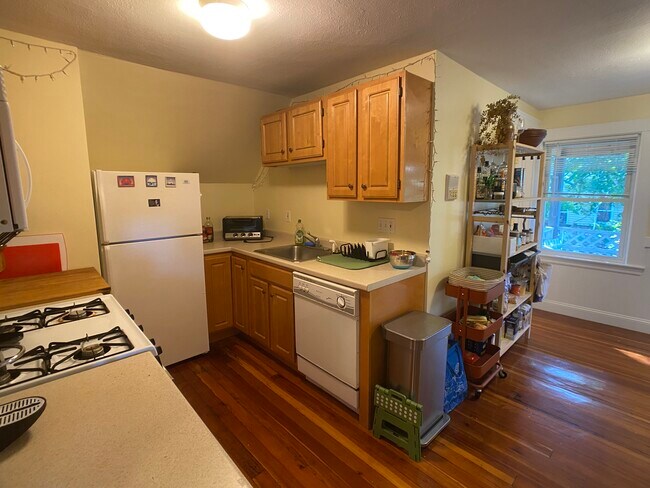 Photo - 8 Mendelssohn St Unit 3