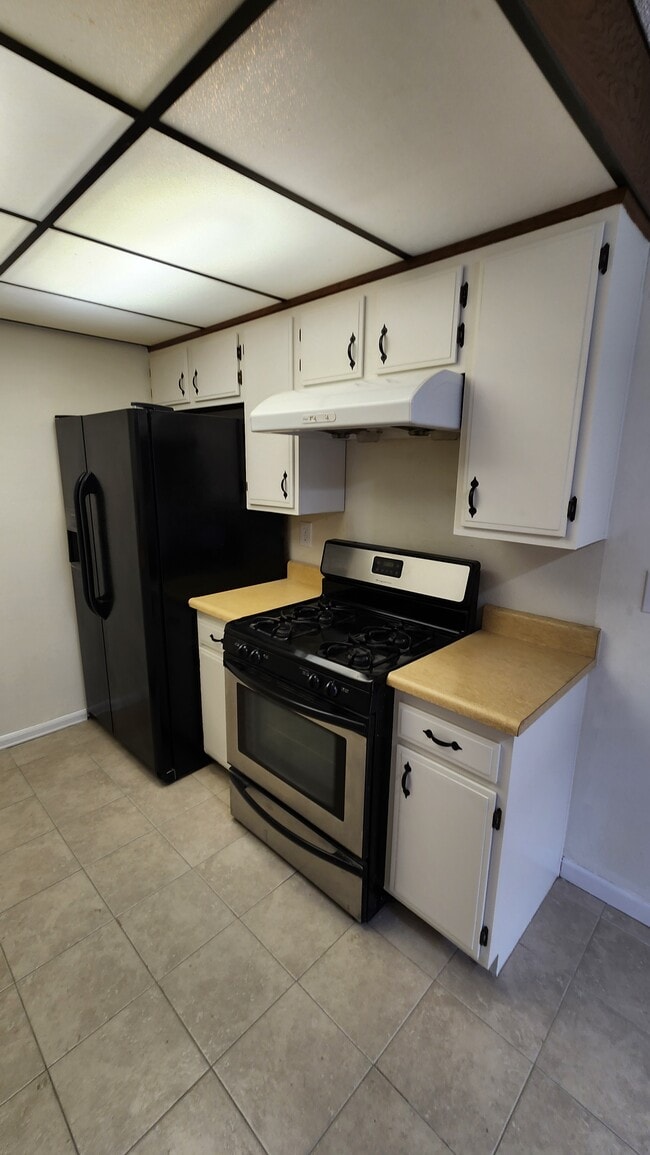 Photo - 715 S Webster Ave Unit condominium