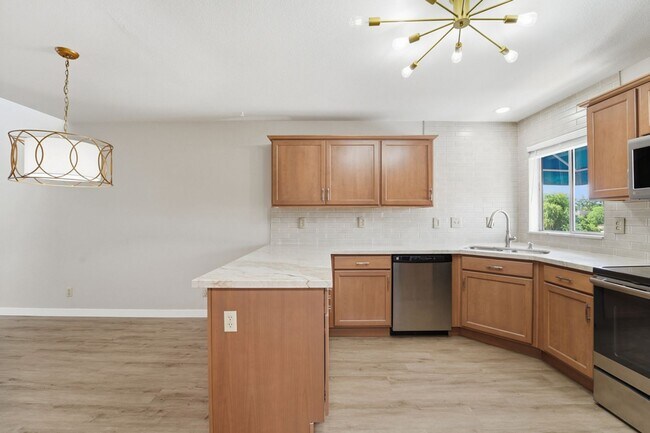 Photo - Fully Updated 2 Bed Mesa Condo | Quartz Counters + Pool & Spa Unit 2020
