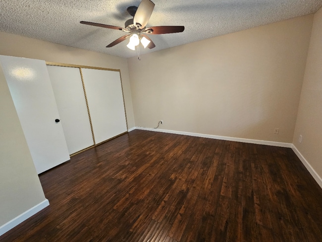 Building Photo - 28151 Highridge Rd Rental