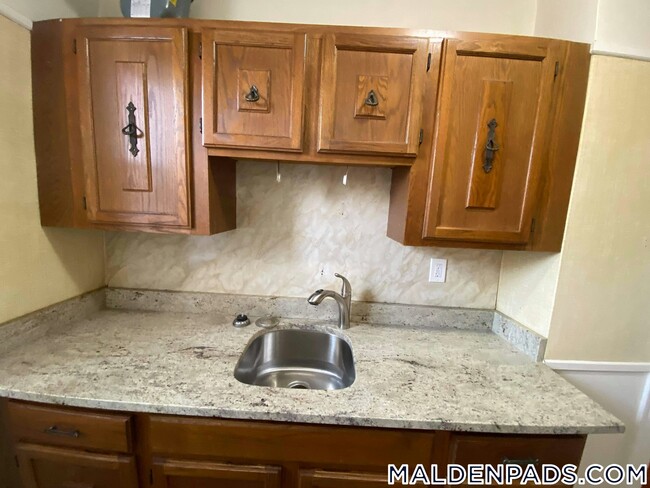 17-19 Washington St. - 17-19 Washington St. Apartment Unit 510