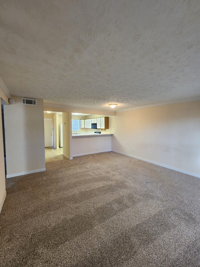 Building Photo - 112 Sheila Blvd Rental