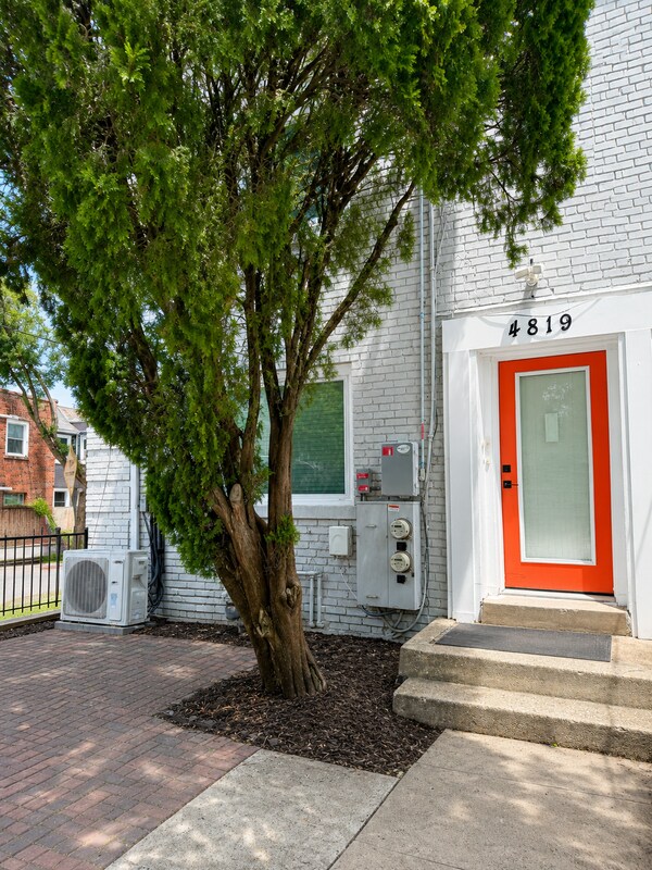 Photo - 4819 4th St NW Unidad 1