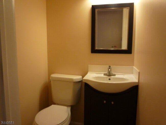 Photo - 222 Wildflower Ln