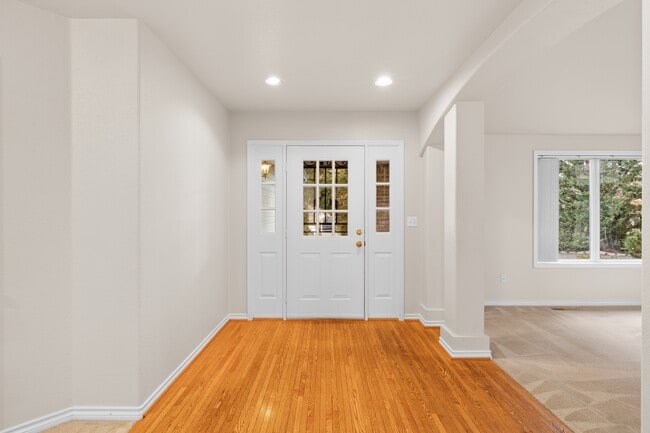 Photo - 1137 Riverrock Way