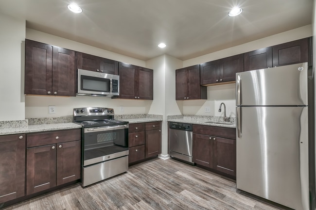 Photo - Thames Point