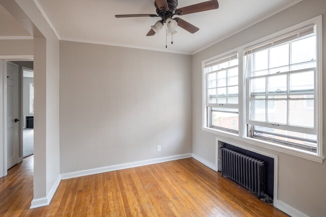 Shaker Lake Apartments