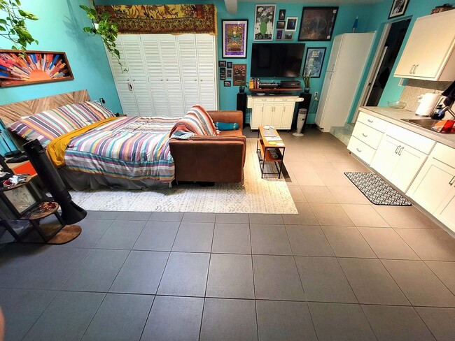 Photo - 1638 S Norton Ave
