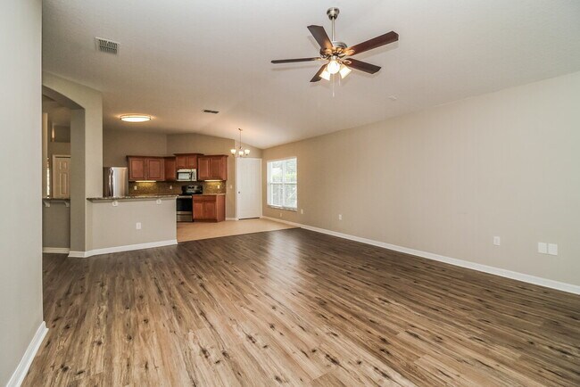 30700 Pga Dr