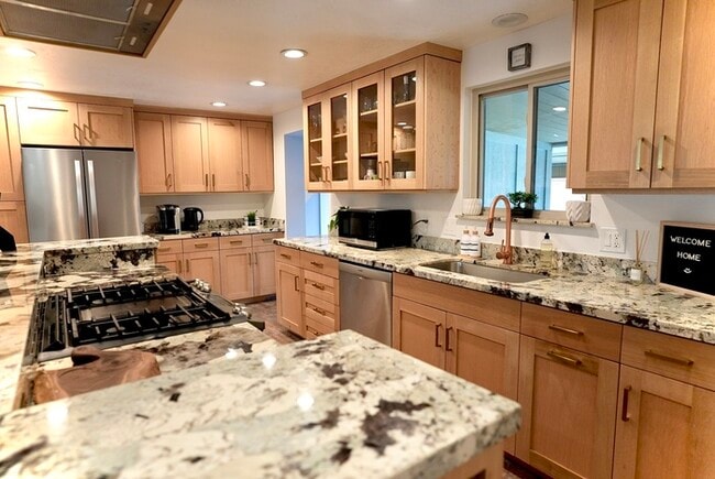 Millcreek Home with 2 Kitchens, Separate Entrance