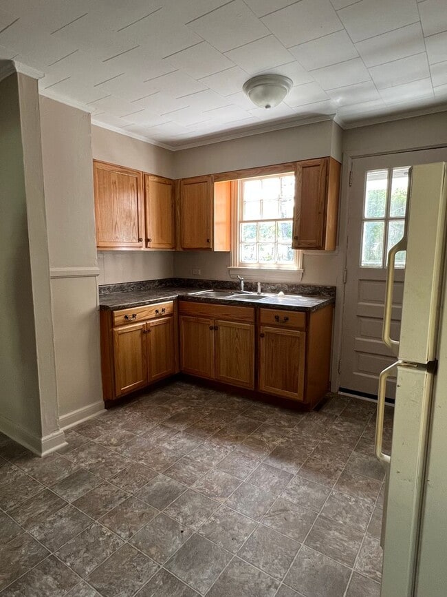 Photo - 517 Williams St