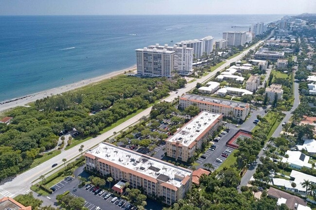 Building Photo - 950 Ponce De Leon Rd Unit 309