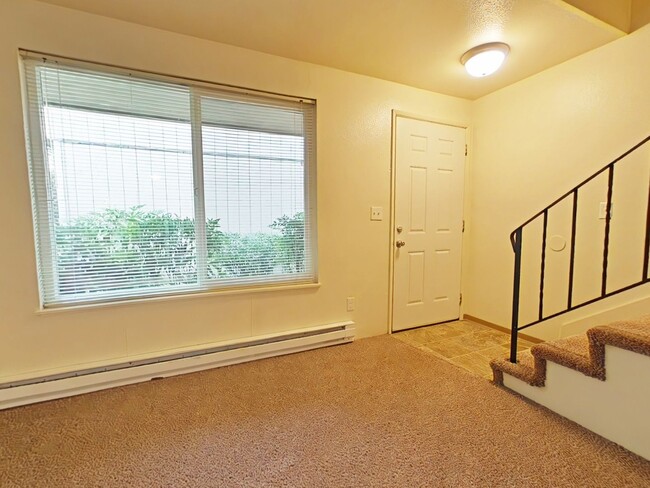 Photo - 2 Bedroom Apartment ~ Close to 9th Street ... Unidad 114 NE Conifer #13