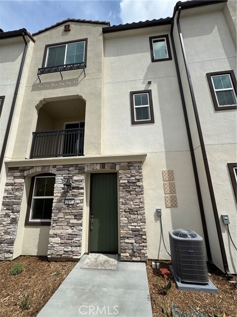 Building Photo - 2131 Cumberland Ln Rental
