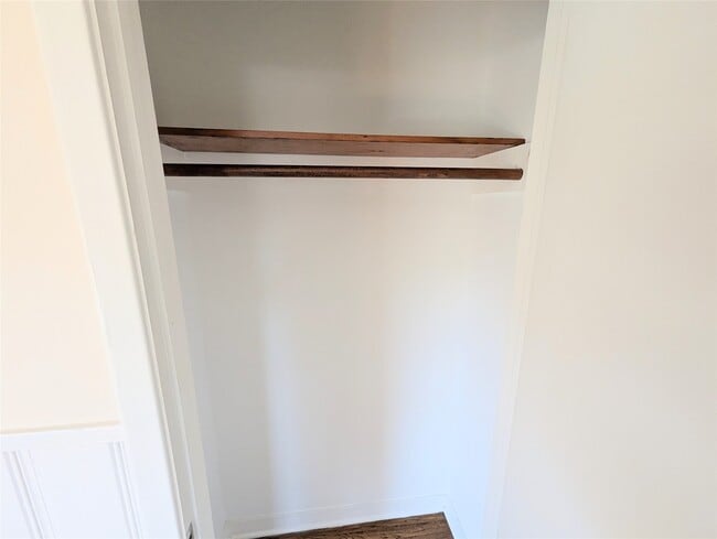 Photo - 2504 Kingston St Unit 1