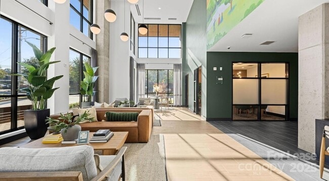 Photo - 4312 Yancey Rd Unidad A2