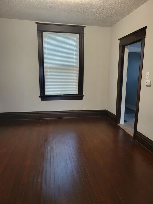Photo - NEW LISTING!! 3 Bedroom 1 Bath