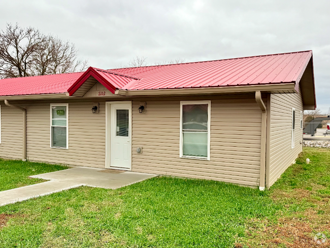 Building Photo - 1102 Red Roof Dr Rental