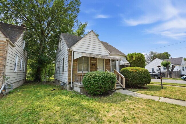 Photo - Cozy Detroit Home with Comfortable Living Space!