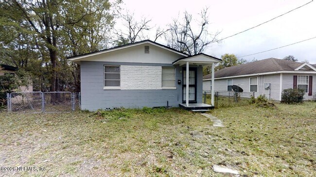 Photo - 2178 W 41st St