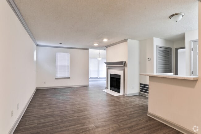 2HAB, 2BA - 1,150 ft² - About The Woods at Shannon Lake