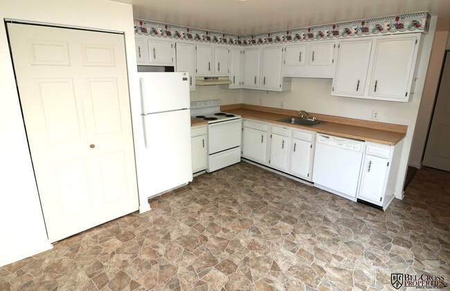 Photo - 1107-1111 Burns Ave Unit 1107 Burns Avenue