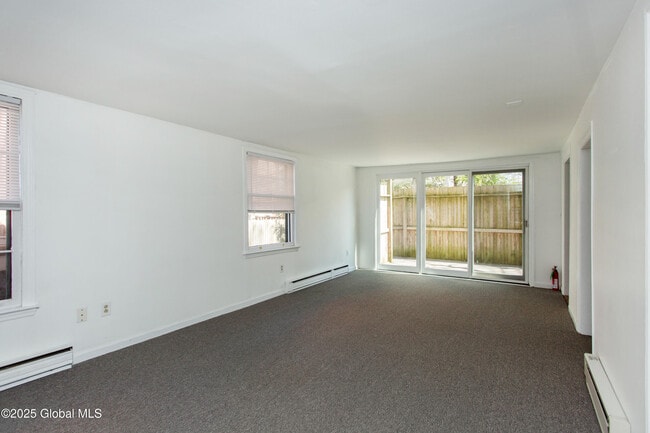 Photo - 590 N Broadway Unit 1