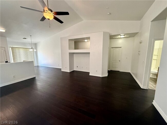Photo - 6613 N McCarran St