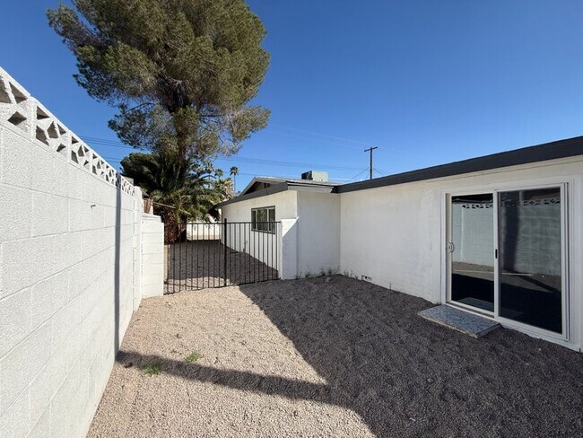 Photo - 1662 Sombrero Dr