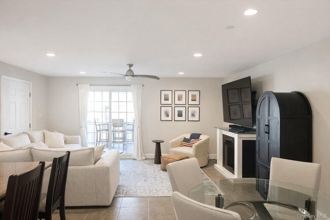 Photo - 45 Maryland Ave