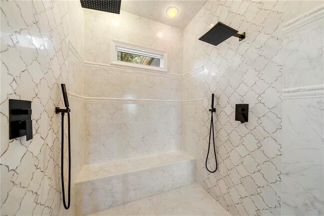 Photo - 5360 Northwater Way